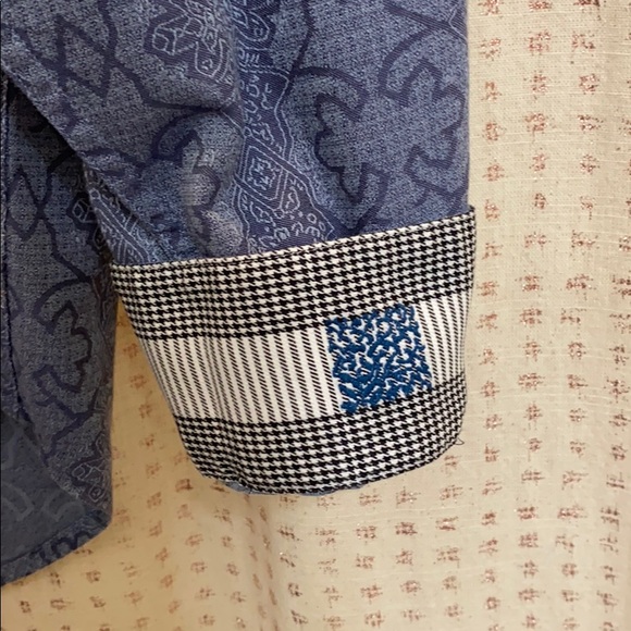 Blue Robert Graham Button Down - Picture 4 of 6